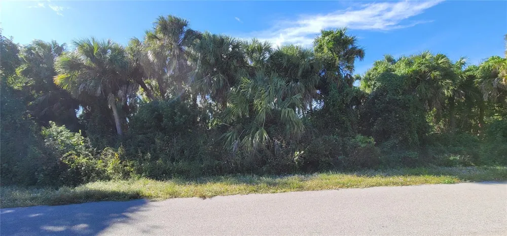 GEARY TERRACE North Port, FL 34288