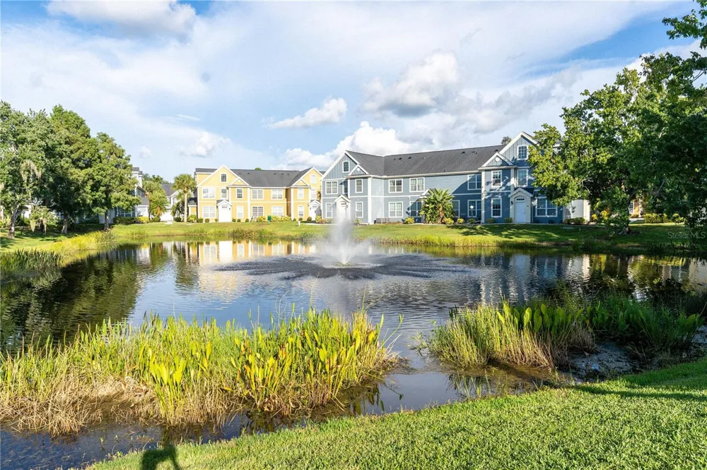 5511 ROSEHILL ROAD #203 Sarasota, FL 34233