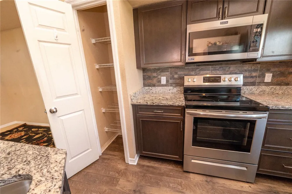 5511 ROSEHILL ROAD #203 Sarasota, FL 34233