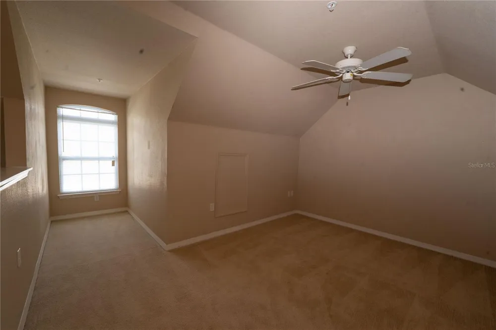 5511 ROSEHILL ROAD #203 Sarasota, FL 34233