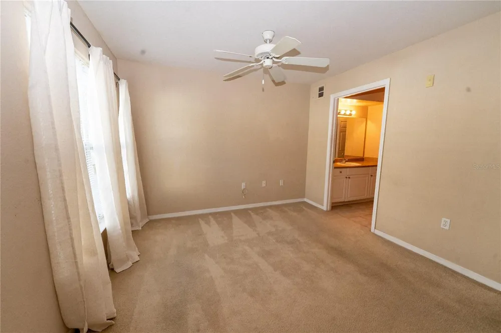 5511 ROSEHILL ROAD #203 Sarasota, FL 34233