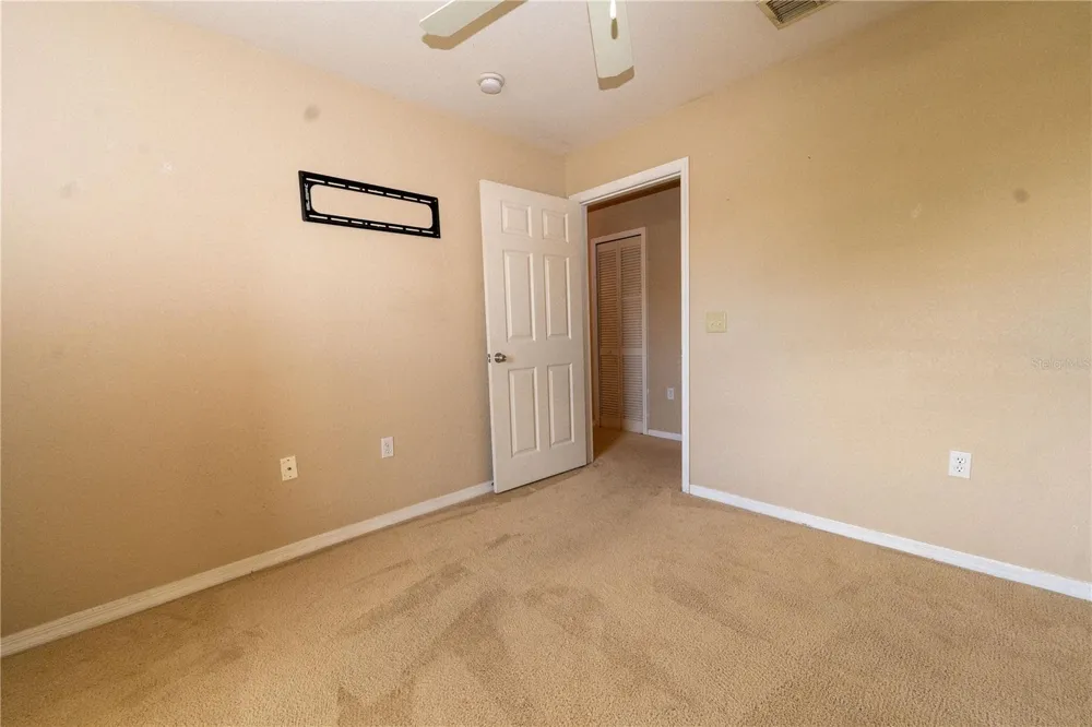 5511 ROSEHILL ROAD #203 Sarasota, FL 34233