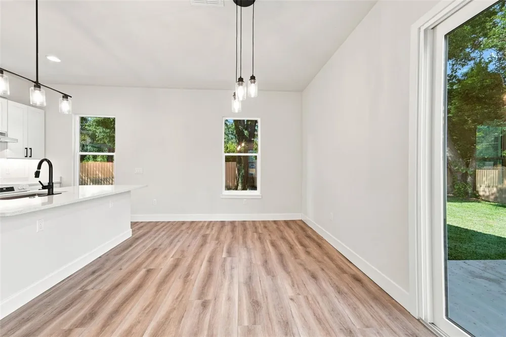 561 THOMPSON ROAD Apopka, FL 32712