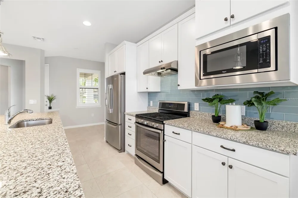 6726 HAVERHILL COURT Bradenton, FL 34202
