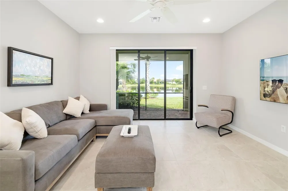 6726 HAVERHILL COURT Bradenton, FL 34202