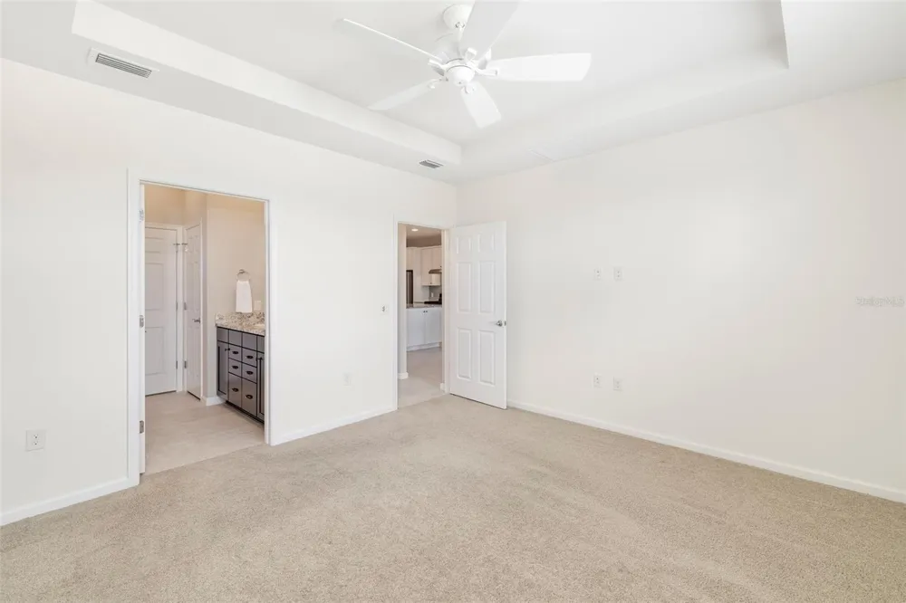 6726 HAVERHILL COURT Bradenton, FL 34202