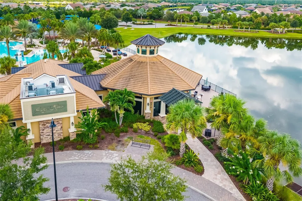 6726 HAVERHILL COURT Bradenton, FL 34202