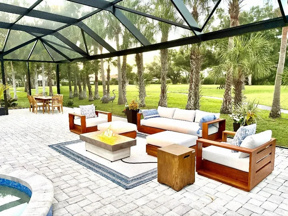 154 LOOKOUT POINT DRIVE Osprey, FL 34229