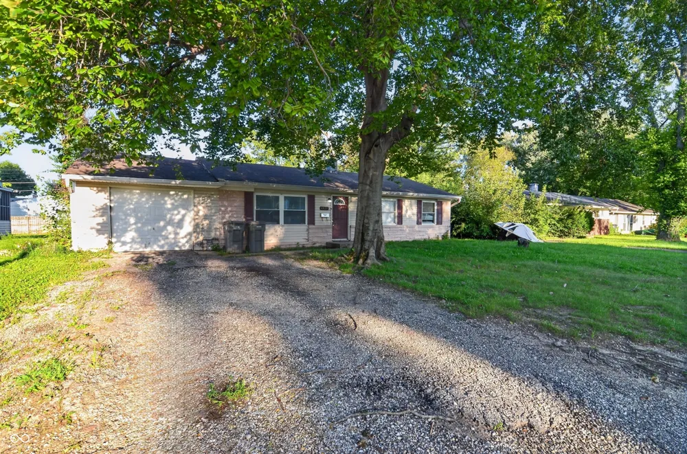 4439 Campbell Avenue Indianapolis, IN 46226