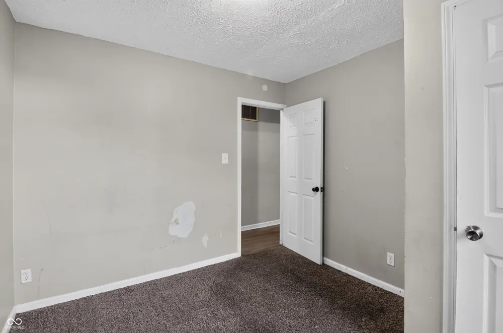 4439 Campbell Avenue Indianapolis, IN 46226