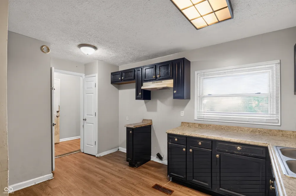 4439 Campbell Avenue Indianapolis, IN 46226