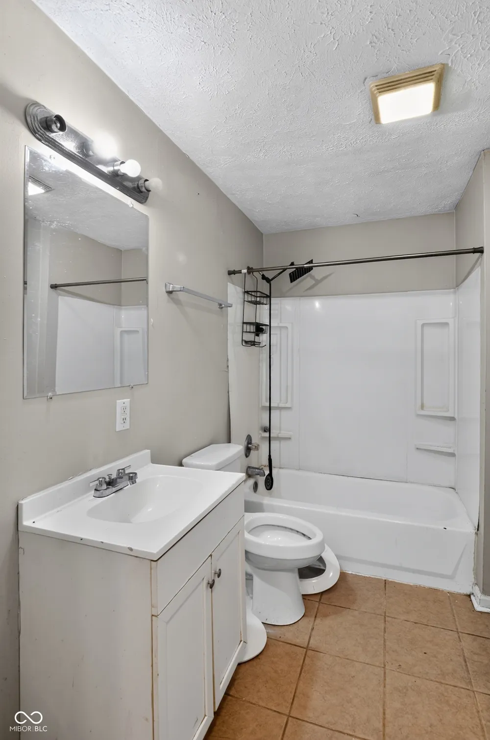 4439 Campbell Avenue Indianapolis, IN 46226