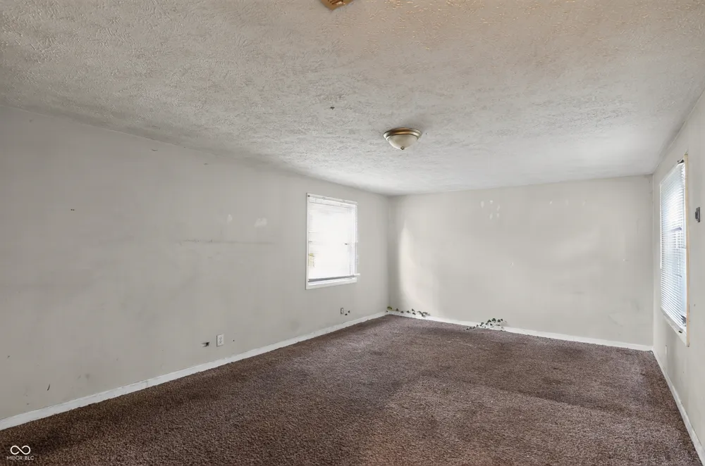 4439 Campbell Avenue Indianapolis, IN 46226
