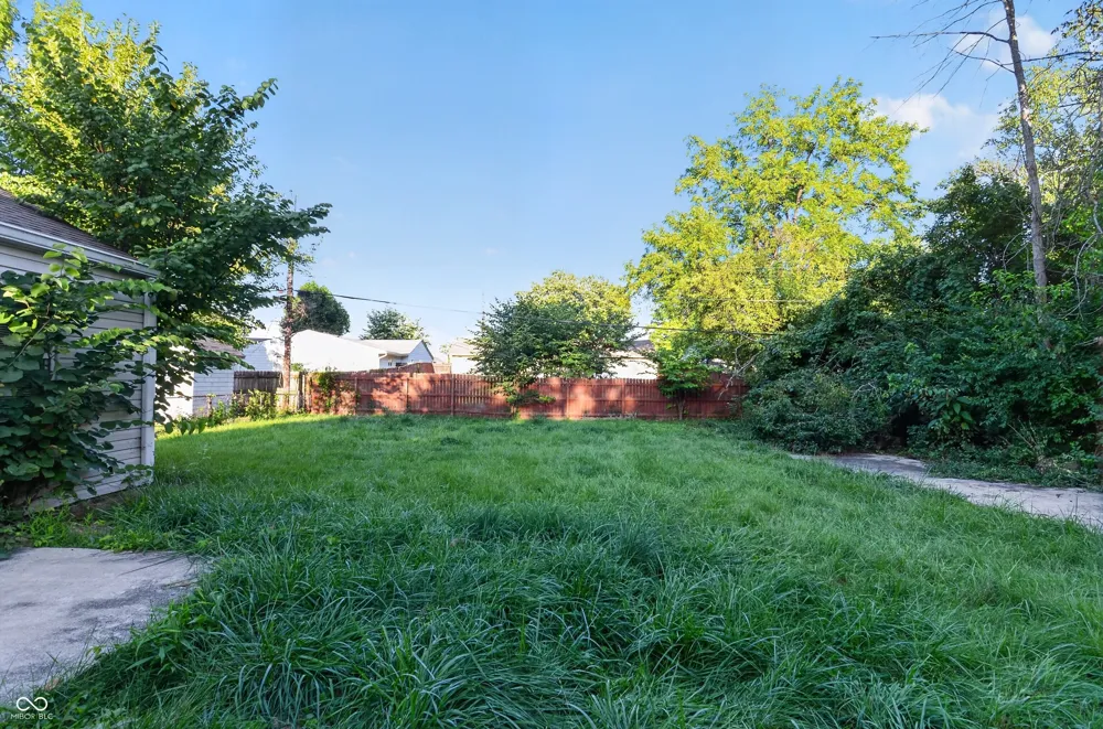 4439 Campbell Avenue Indianapolis, IN 46226