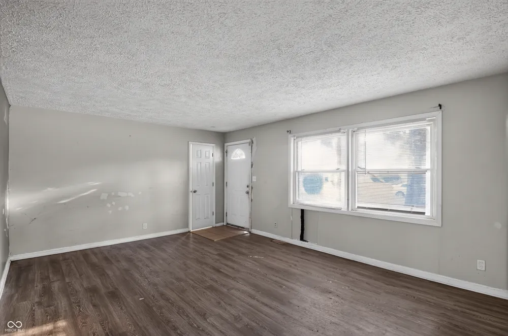 4439 Campbell Avenue Indianapolis, IN 46226