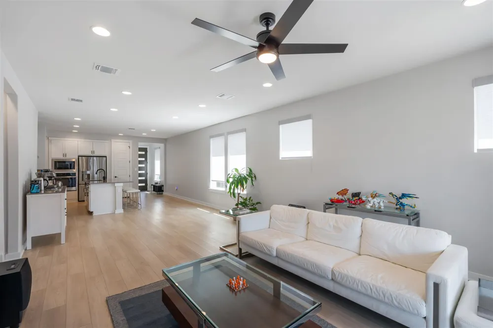 2224 Nightjar Song Drive Leander, TX 78641