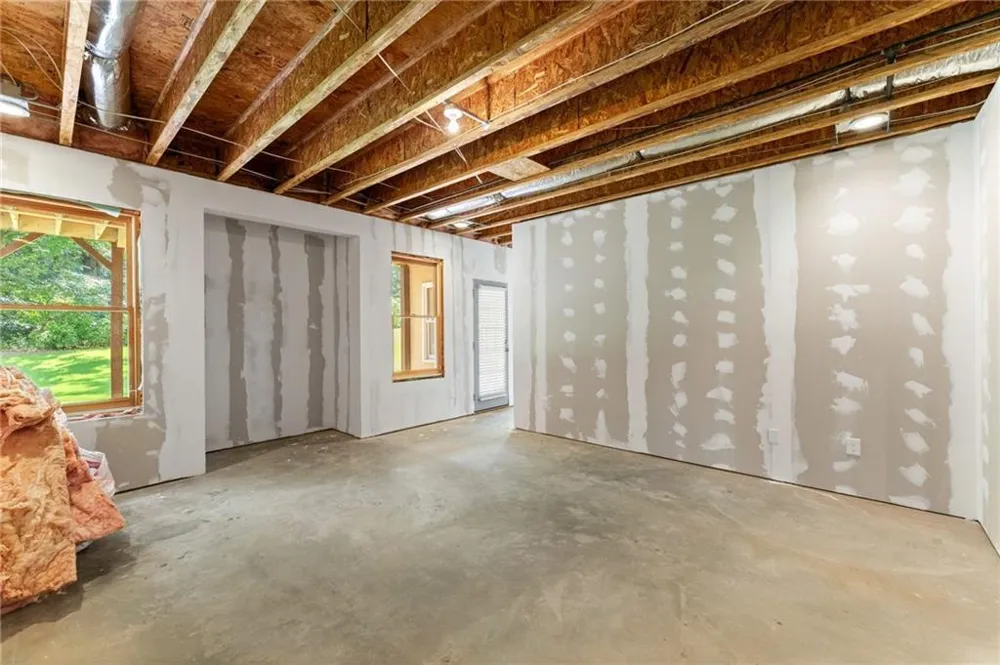 5050 Fenwick Drive Cumming, GA 30040