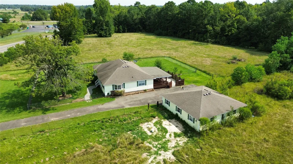5905 Highway 175 Frierson, LA 71027