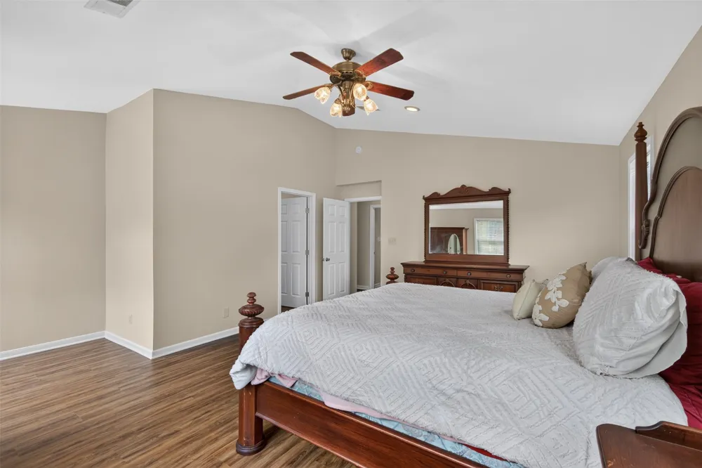 5905 Highway 175 Frierson, LA 71027
