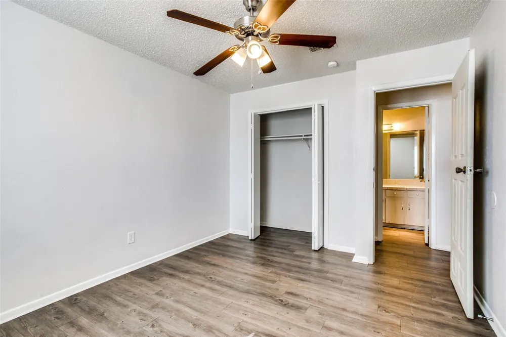 105 Peach Street #B Crowley, TX 76036