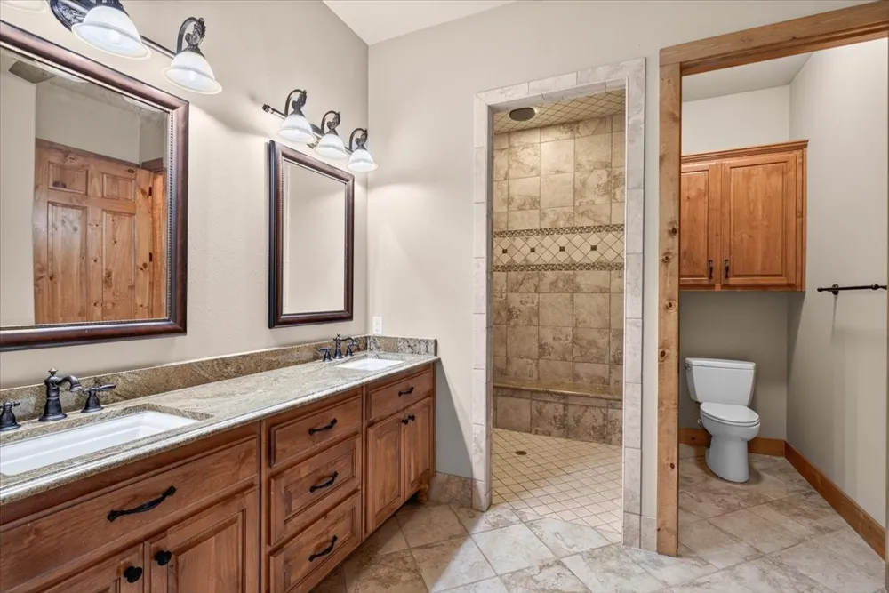 117 Arrowhead Way Mabank, TX 75156