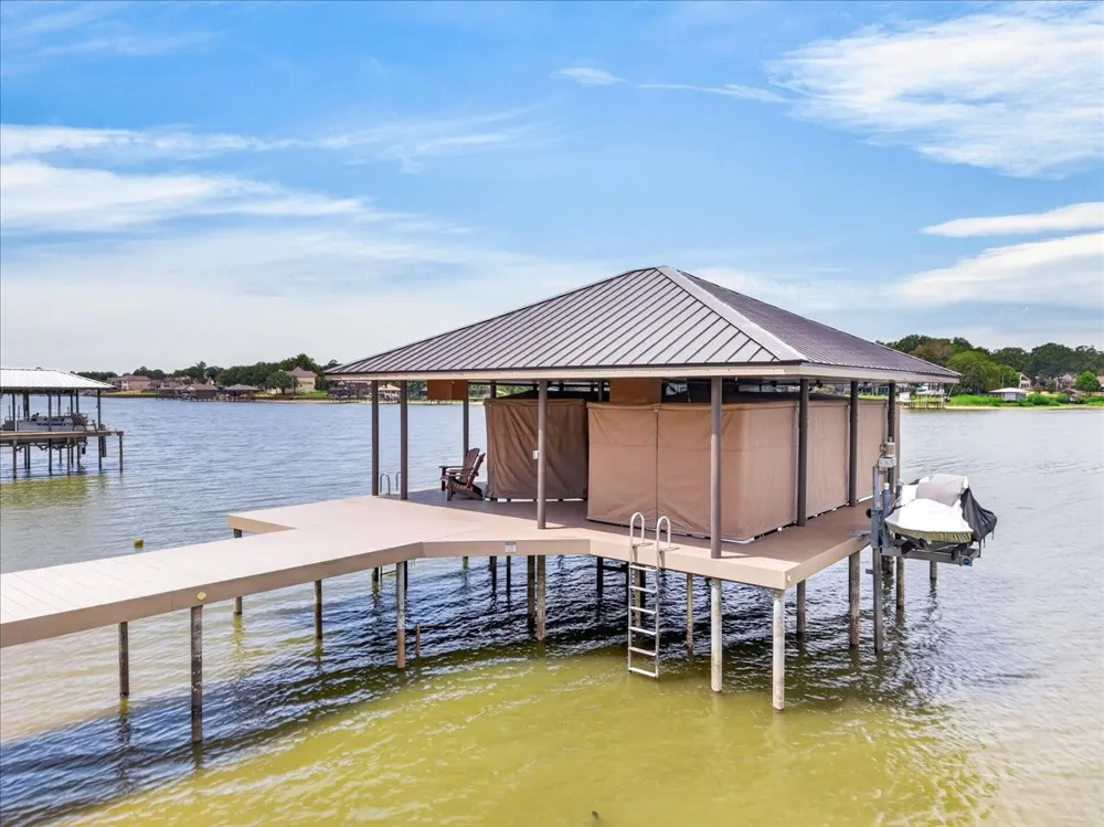 117 Arrowhead Way Mabank, TX 75156