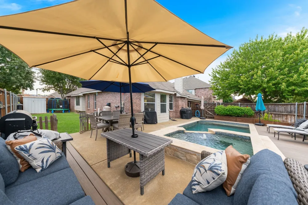 1513 Snow Trail Lewisville, TX 75077