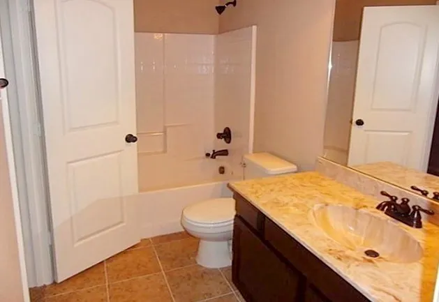 1432 Ravenwood Drive Mansfield, TX 76063