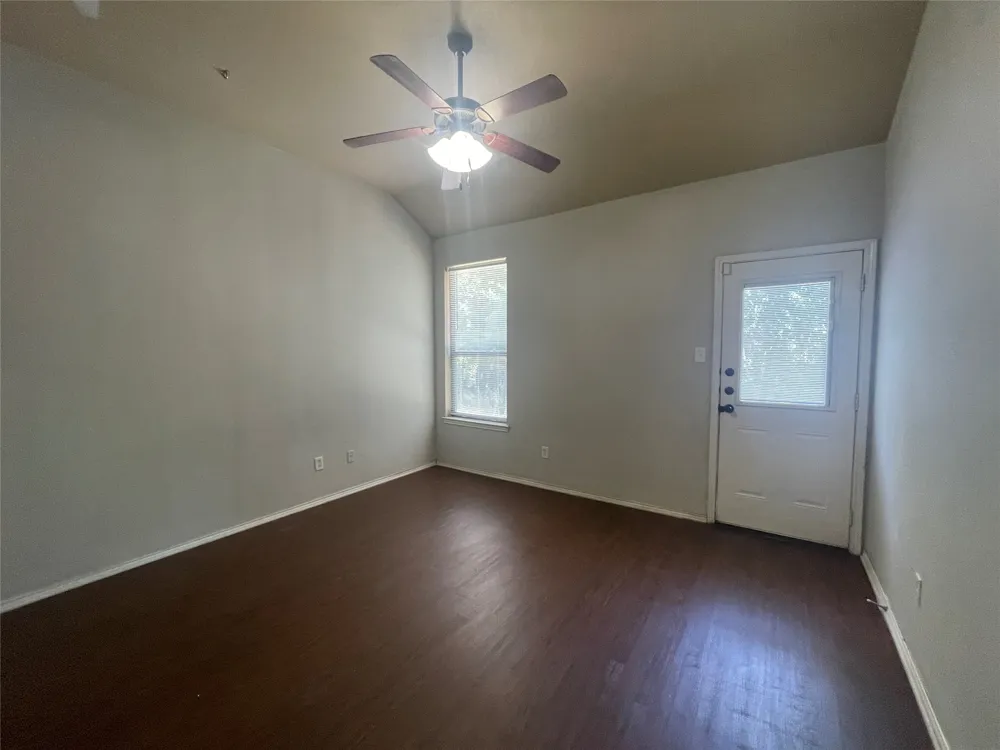 1432 Ravenwood Drive Mansfield, TX 76063