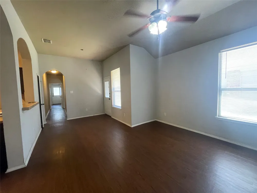 1432 Ravenwood Drive Mansfield, TX 76063
