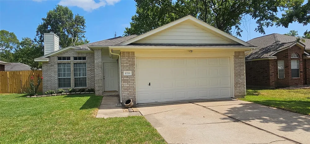 10538 Twin Circles Drive Montgomery, TX 77356