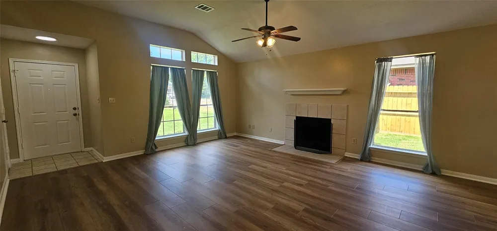 10538 Twin Circles Drive Montgomery, TX 77356
