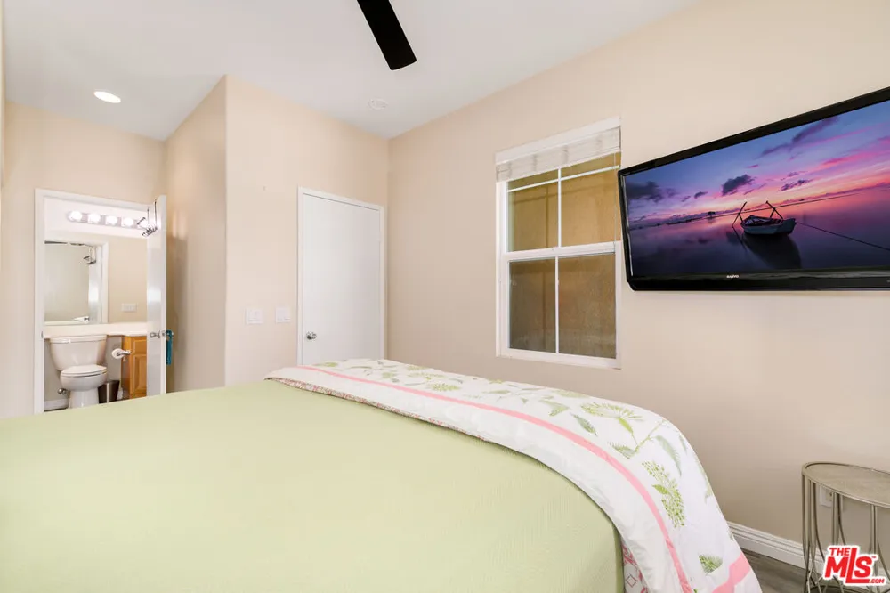24292 Nobe Street Corona, CA 92883