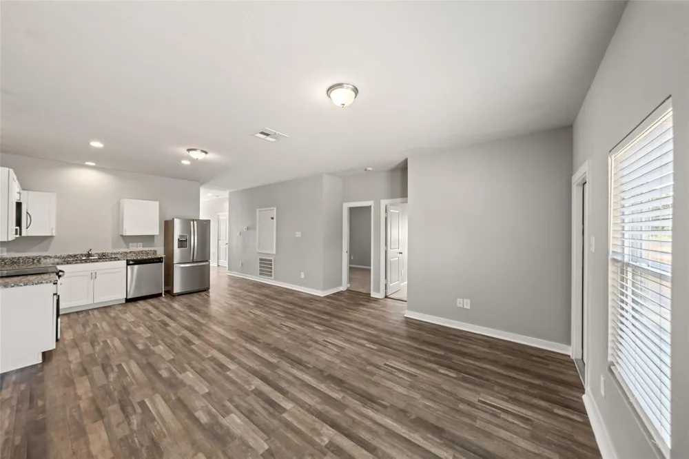 2537 18th Street Hempstead, TX 77445
