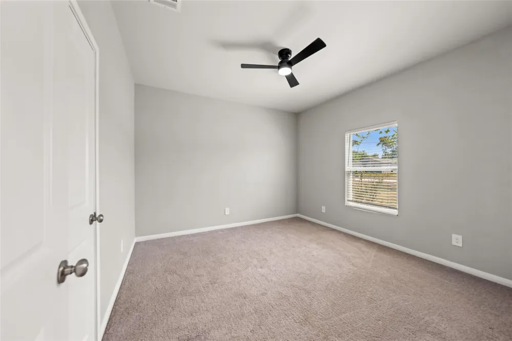 2537 18th Street Hempstead, TX 77445