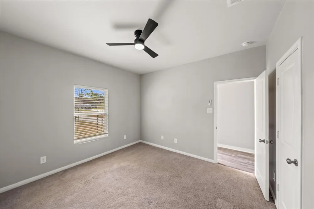 2537 18th Street Hempstead, TX 77445