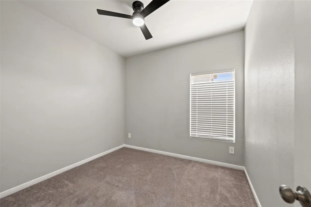 2537 18th Street Hempstead, TX 77445