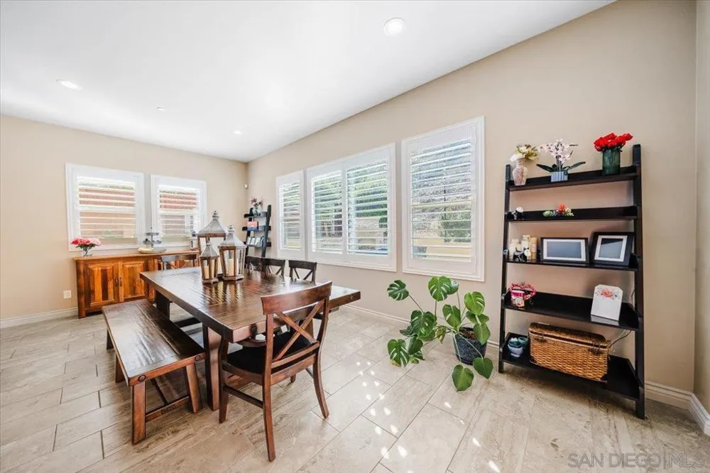 541 Ledge San Marcos, CA 92078