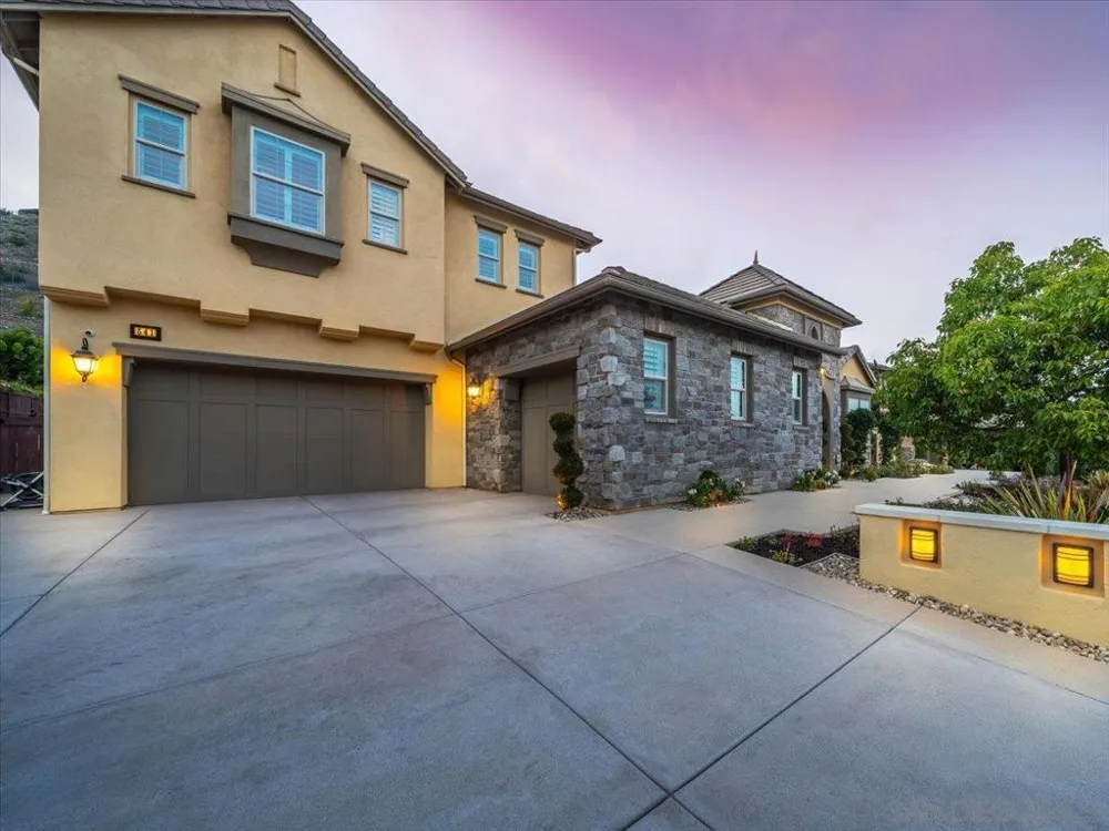 541 Ledge San Marcos, CA 92078
