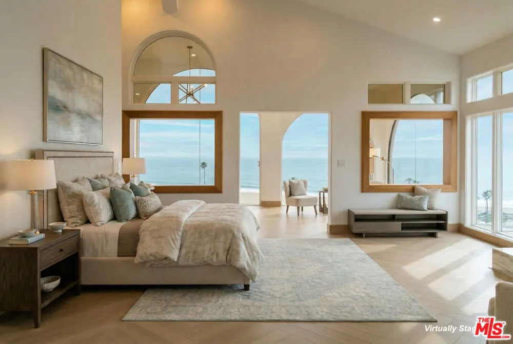 147 Napoleon Street Playa del Rey, CA 90293