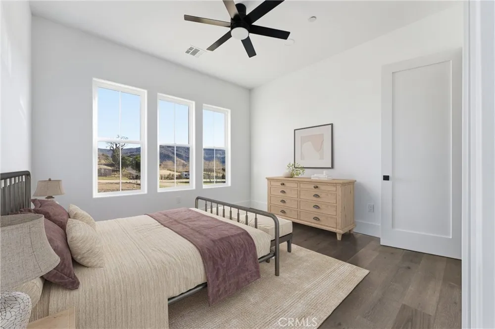 24401 Oaktree Court Tehachapi, CA 93561
