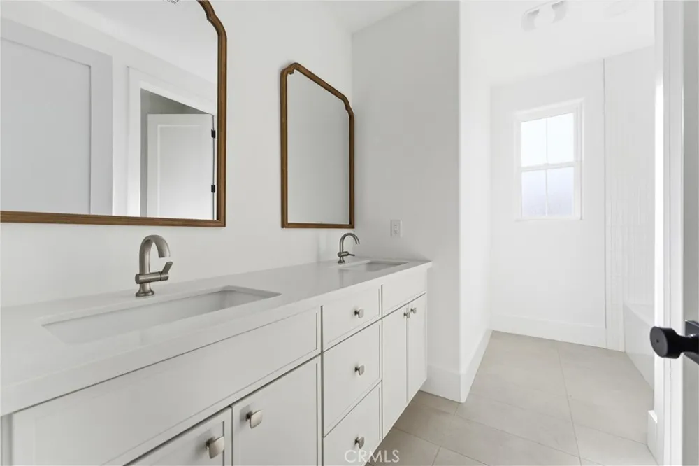 24401 Oaktree Court Tehachapi, CA 93561
