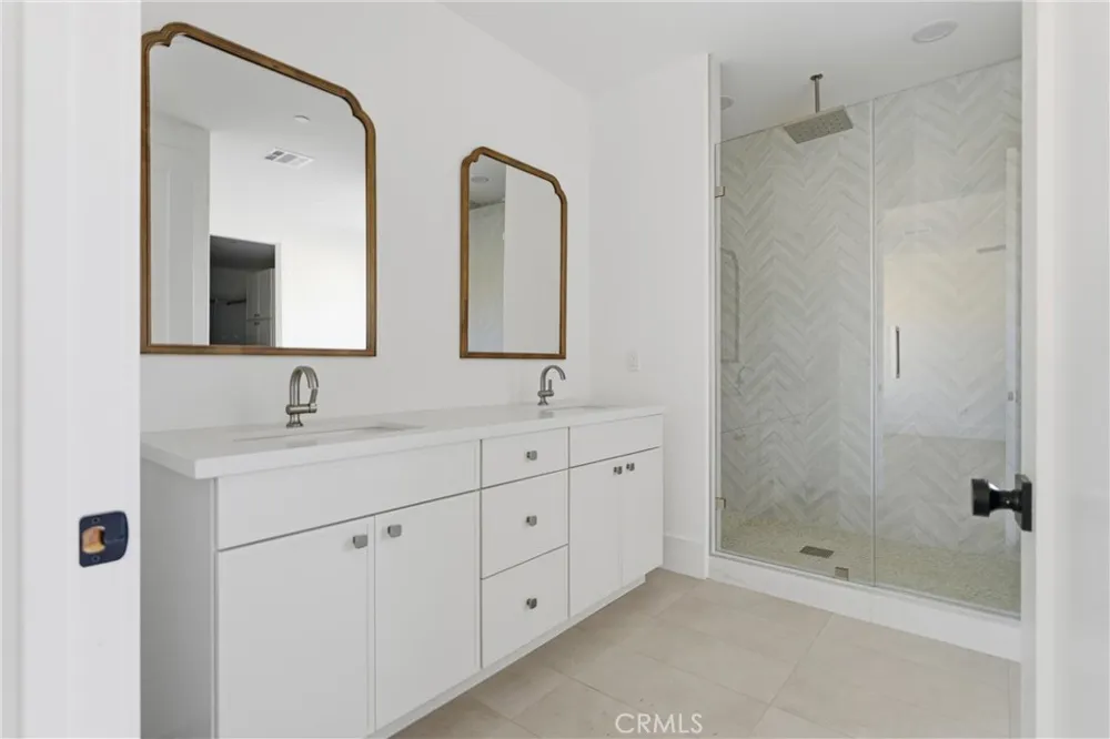 24401 Oaktree Court Tehachapi, CA 93561