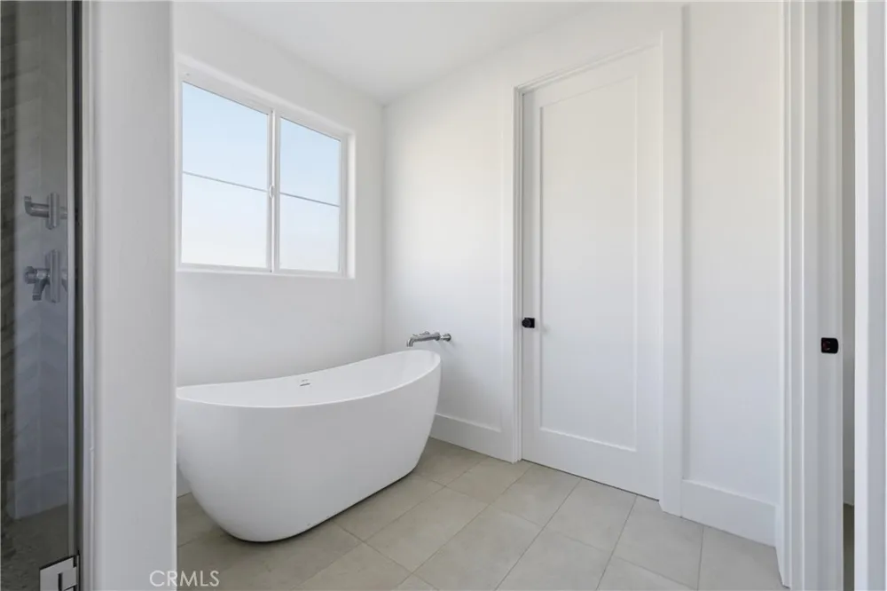 24401 Oaktree Court Tehachapi, CA 93561