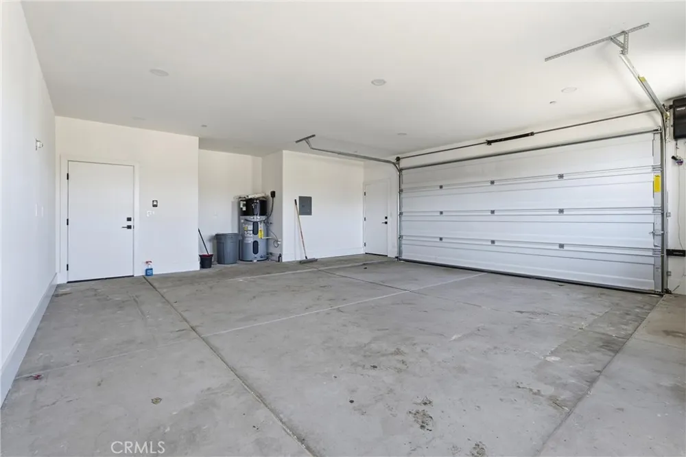 24401 Oaktree Court Tehachapi, CA 93561