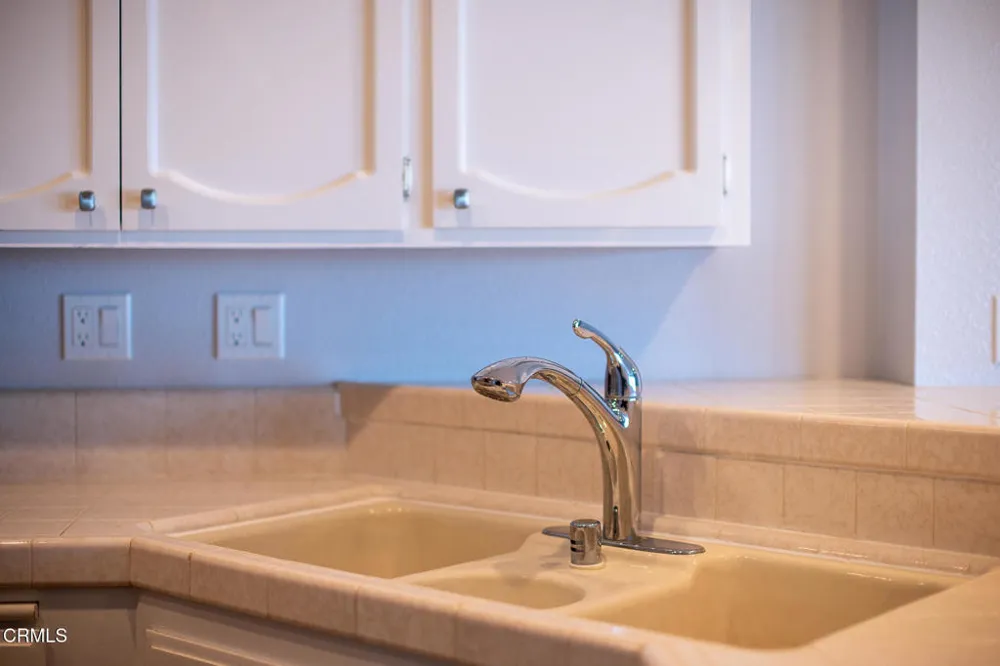 835 Casmalia Lane Ventura, CA 93001