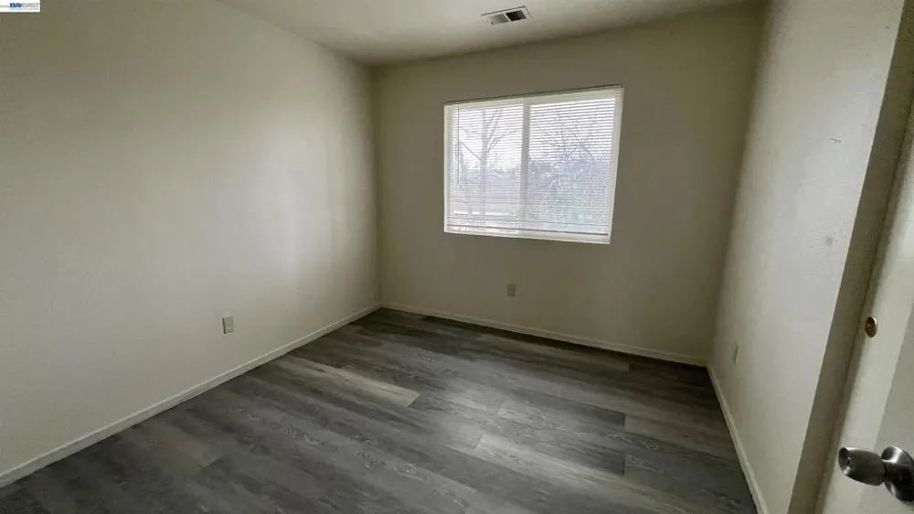 2149 Stormy Creek Ct Stockton, CA 95206