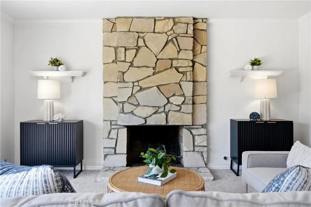 17372 Mira Loma Circle Huntington Beach, CA 92647