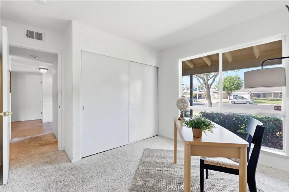 17372 Mira Loma Circle Huntington Beach, CA 92647