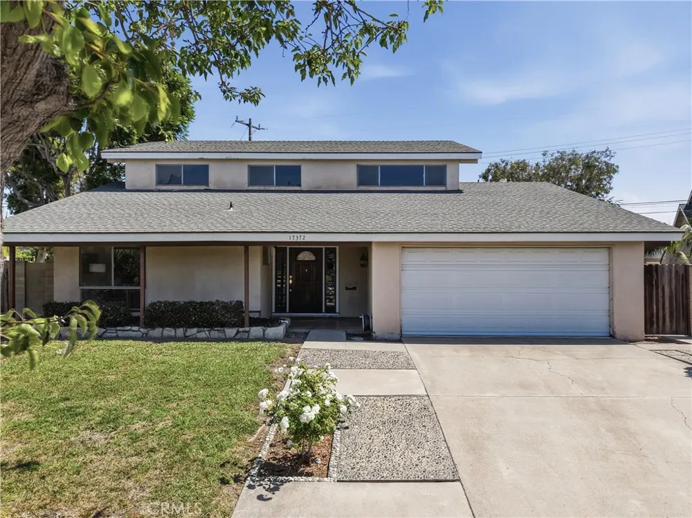 17372 Mira Loma Circle Huntington Beach, CA 92647